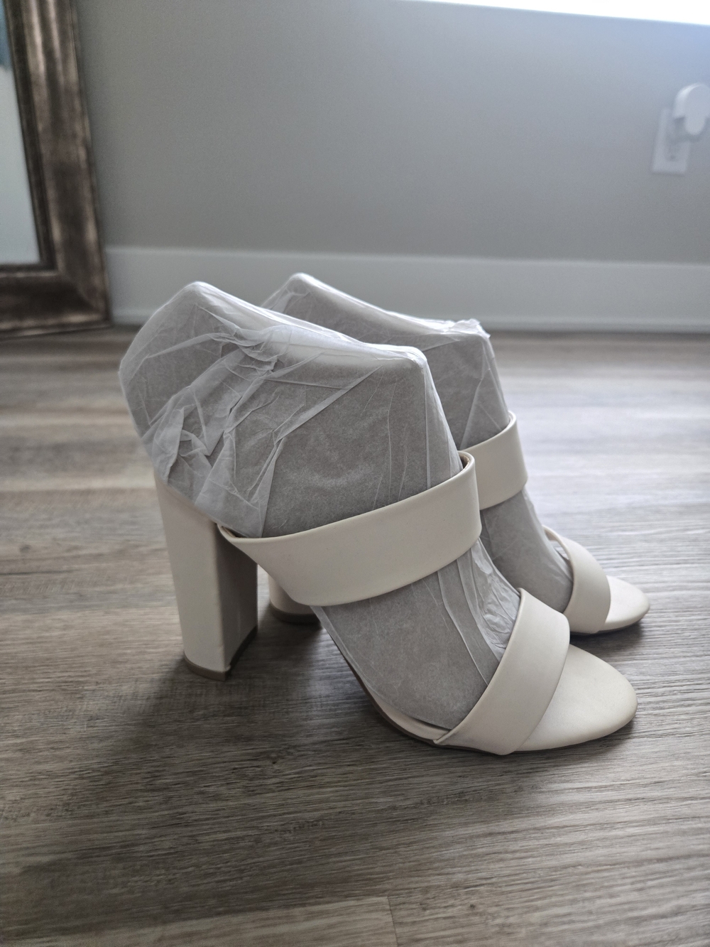 Women’s Cream Block Heel Slide Sandals